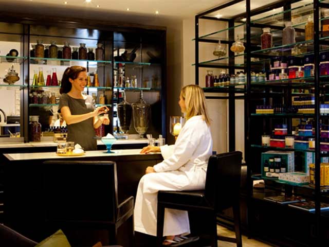 spa concierge
